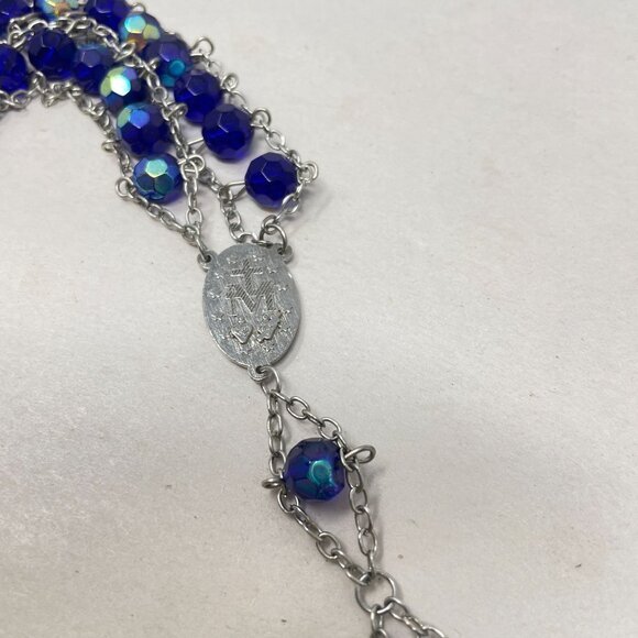 Vintage Aurora Borealis Beaded Rosary Necklace Blue Glass Long Christianity - Picture 10 of 14